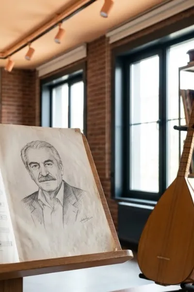 Nota Bilmeden Bağlama Çalmak Mümkün mü? Geleneksel Yöntemler ve Profesyonel Yaklaşımlar